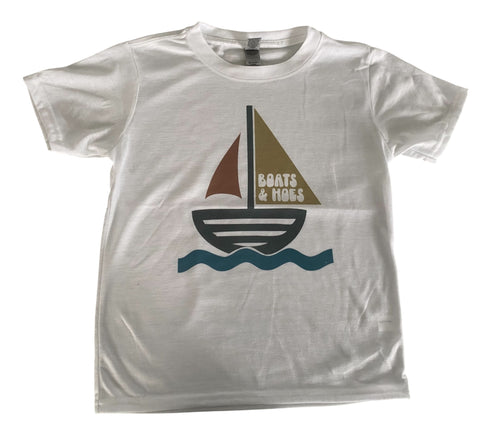 youth small Boats & hoes short sleeve